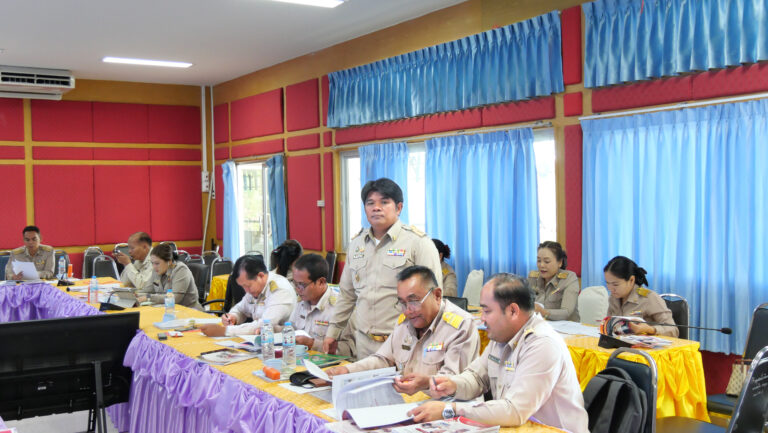 สพป.ศรีสะเกษ เขต 4 ประชุมขับเคลื่อนคุณภาพการศึกษา คัดเลือกผลงานที่เป็นเลิศ (Best Practice)