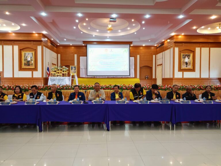 สพป.ศรีสะเกษ เขต 4 ร่วมประชุมเพื่อให้ข้อมูล โครงการสภาชิกวุฒิสภาพบปะประชาชน