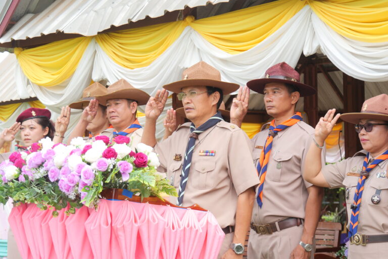 พิธีทบทวนคำปฏิญาณและสวนสนามลูกเสือ-เนตรนารี เนื่องในวันคล้ายวันสถาปนาลูกเสือไทย ประจำปี 2569 “กลุ่มโรงเรียนตำหนักไทร”